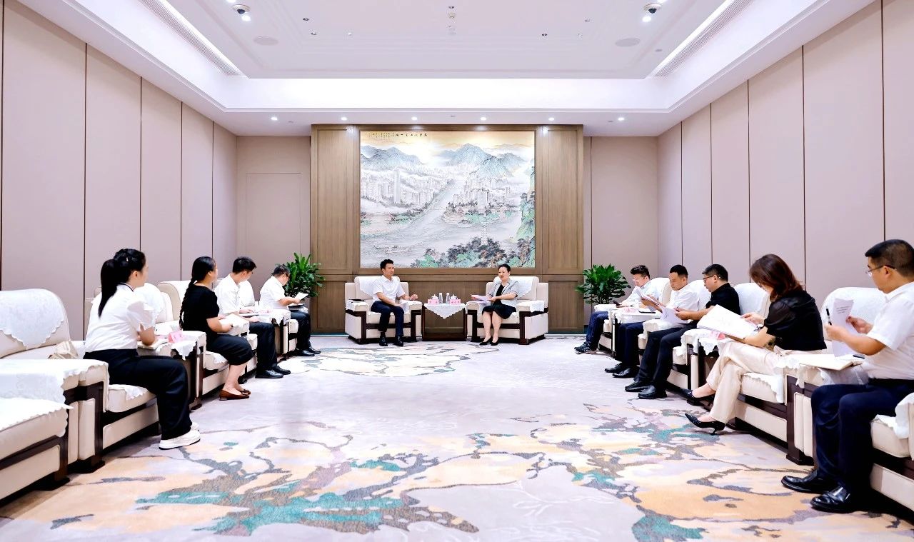 曾令举会见