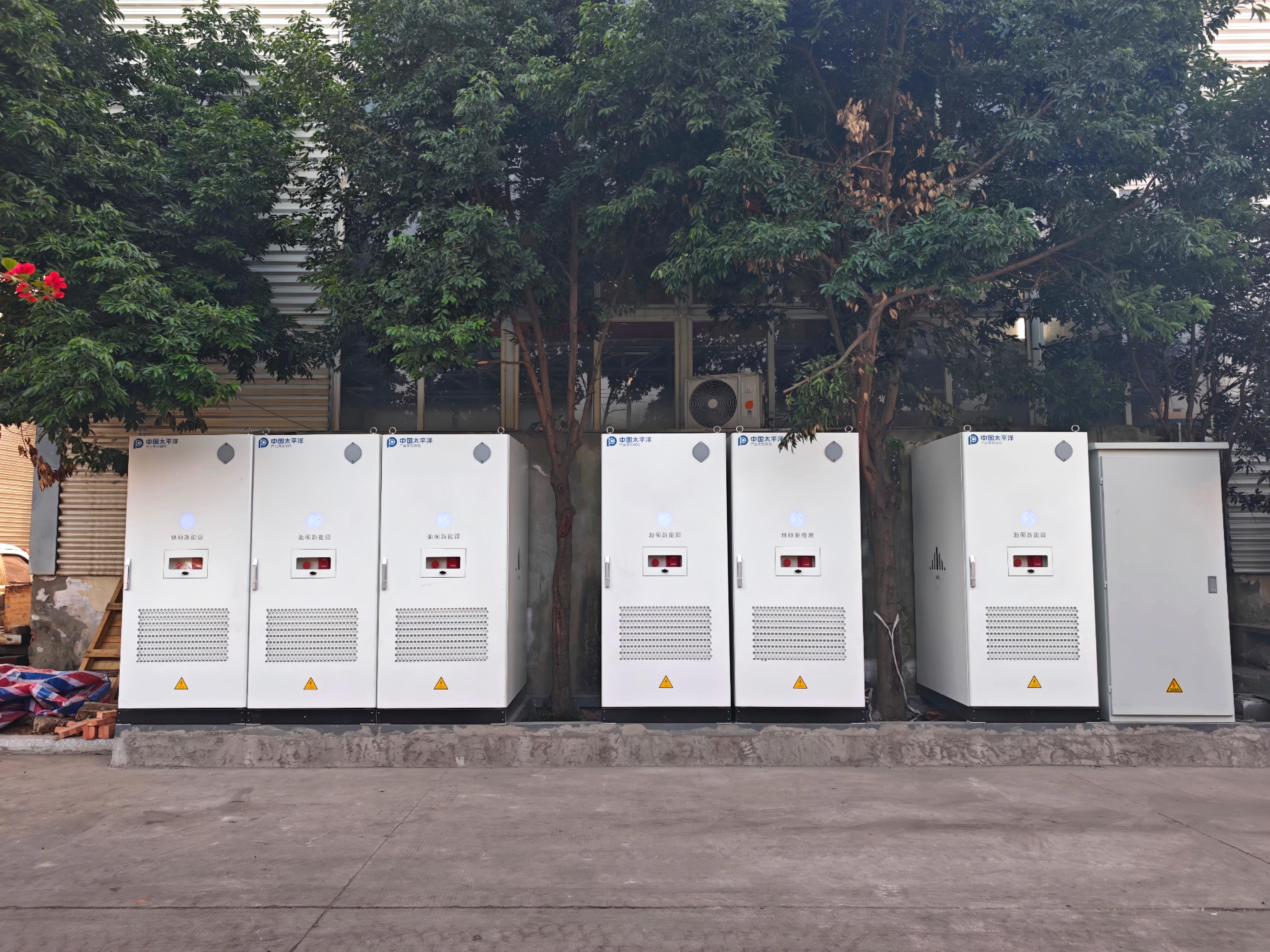 成都某汽配厂750kw/1566kwh工